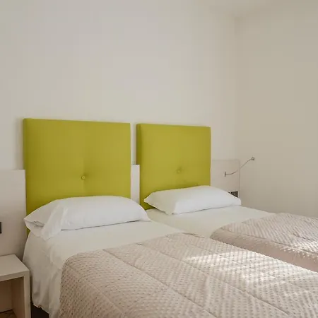 Aparthotel Franca 2*