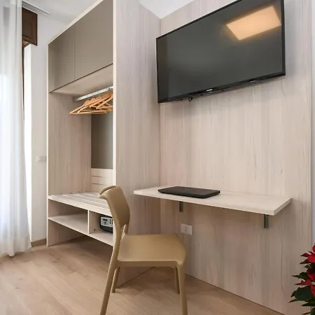 Franca Aparthotel 2*